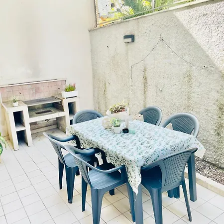 Homes - S Camillo - Near Trastevere Apartment