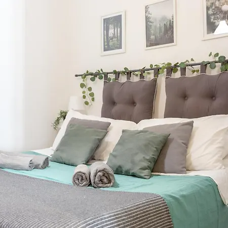 Homes - S Camillo - Near Trastevere Apartment *