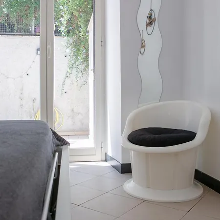 Homes - S Camillo - Near Trastevere Apartment *