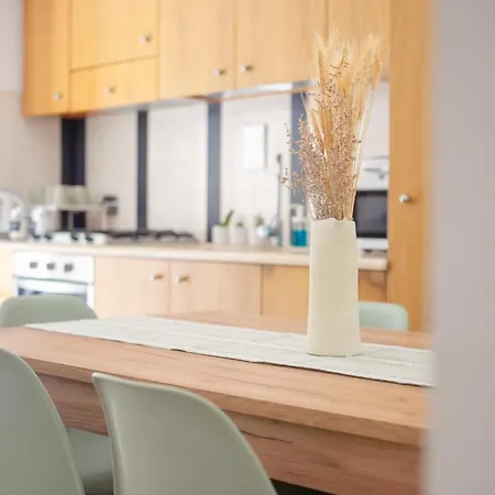 Homes - S Camillo - Near Trastevere Apartment *